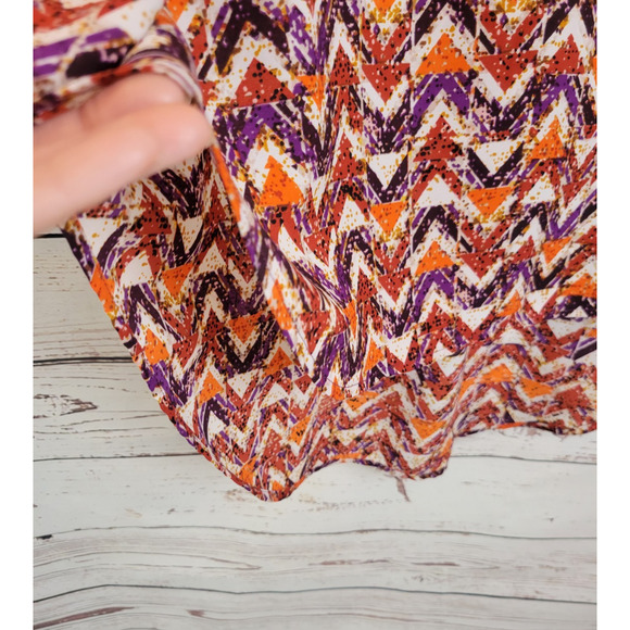 Vtg Cato Orange Purple Geometric V-Neck Long Tail Hilo Top Womens Plus Sz 18/20W - Picture 8 of 11